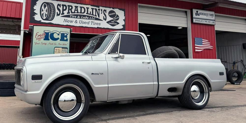 Chevrolet C20 Pickup U.S. Wheel Rat Rod (Series 651) 8-Lug